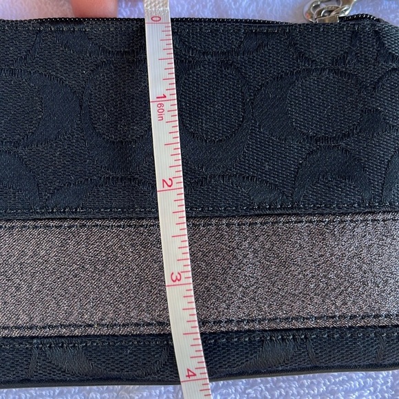 Women’s black mini handbag coach 6x4 - Picture 3 of 12